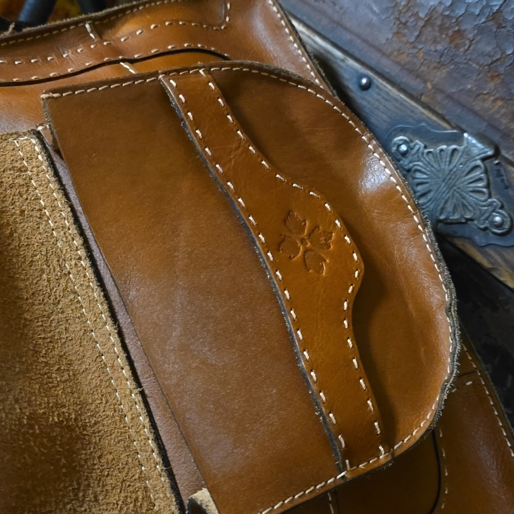 Patricia Nash purse - Picture 7 of 14